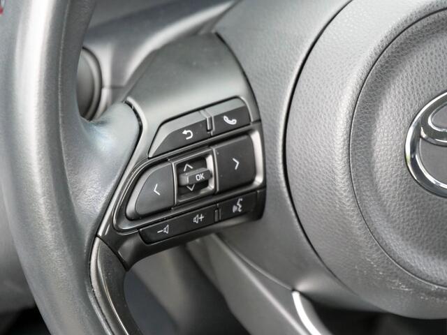 Toyota YARIS 1.5 Hybrid Automaat Active | CAMERA | NAVIGATIE | CARPLAY |
