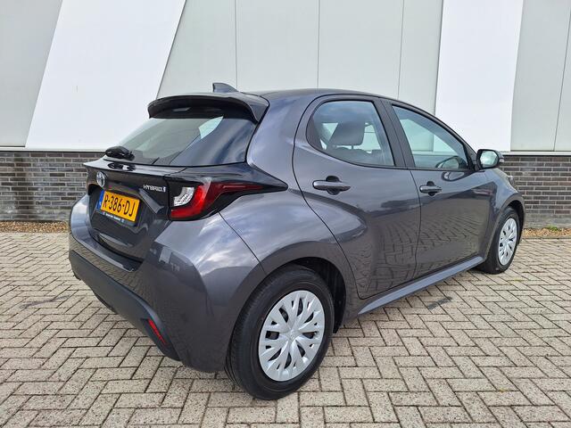Toyota YARIS 1.5 Hybrid Active | Navi | Climaat | Ad Cruise | Apple/Android auto |