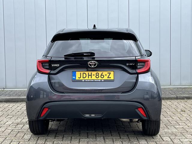 Toyota YARIS 1.5 Hybrid 115 Dynamic Comfort Pack PDC Stoelverwarming stuurverwarming Dodehoek detectie