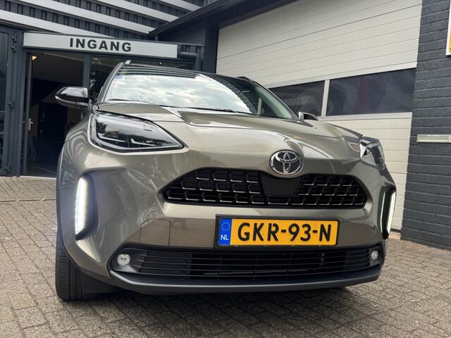 Toyota YARIS 1.5 Hybr 130 Exec