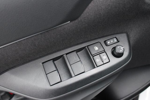 Toyota YARIS Cross 1.5 Hybrid 115 First Edition Comfort Pack