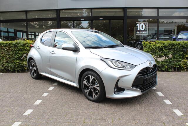 Toyota YARIS 1.5 Hybrid Executive Limited | Rijklaar | Stoel-/stuurverw. | Blind Spot | Sensoren v+a | LED | Keyless | Apple/Android