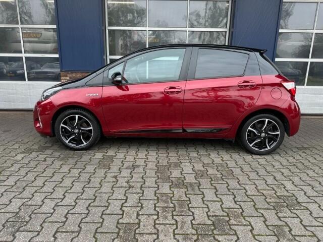 Toyota YARIS 1.5 HYB. PREMIUM PANO. CAMERA. ALL.IN.