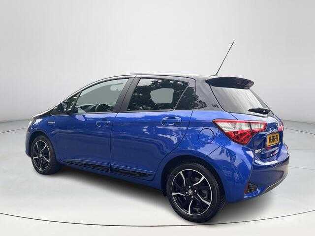 Toyota YARIS 1.5 Hybrid Bi-Tone Plus | 06-10141018 Voor meer informatie
