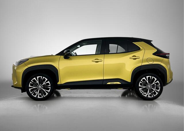 Toyota YARIS Cross 1.5 Hybrid Executive | Half lederen bekleding | Stoelverwarming |