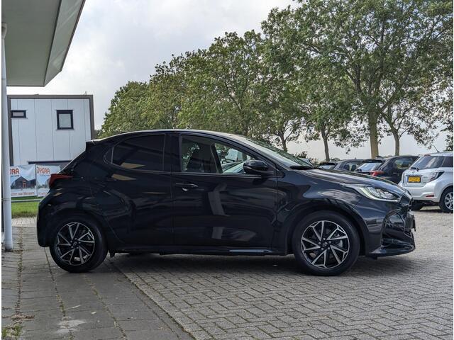 Toyota YARIS 1.5 Hybrid Dynamic | Keyless | Camera | Climate control | ACC | Apple Carplay / Android Auto