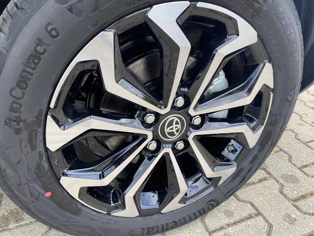 Toyota YARIS Cross 1.5 Hybrid 130 Dynamic Camera, Adaptive Cruise & Stoelverwarming