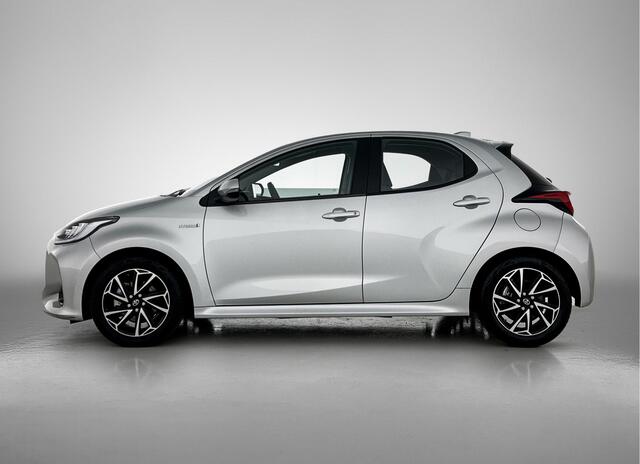 Toyota YARIS 1.5 Hybrid Dynamic | apple carplay/ Android Auto | LM velgen |