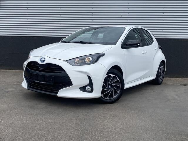 Toyota YARIS 1.5 Hybrid Active Apple CarPlay/Android Auto navigatie, achteruitrij camera, Adaptieve cruise control,