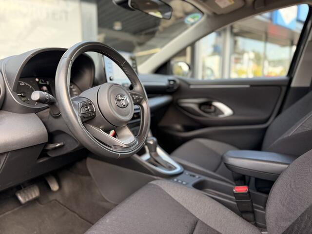 Toyota YARIS 1.5 Hyb. Active