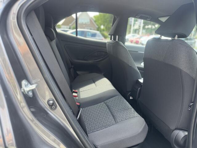 Toyota YARIS Cross 1.5 Hybrid Style Parkeersensoren V + A, Dodehoekdetectie, Apple/Android , All-in Rijklaarprijs