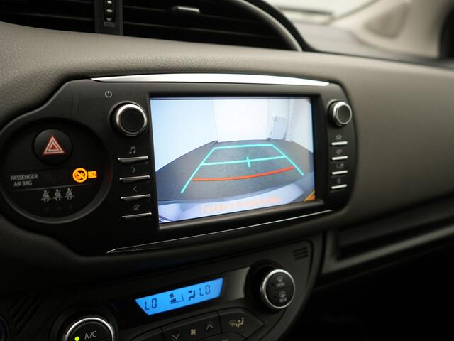 Toyota YARIS 1.5 Hybrid Design Sport