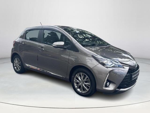 Toyota YARIS 1.5 Hybrid Executive | 06-10141018 Voor meer informatie