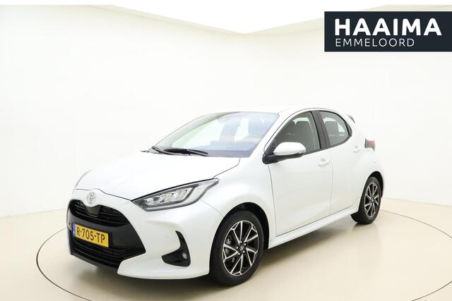 Toyota YARIS 1.5 VVT-i 125pk Dynamic | Parkeersensoren voor en achter | Apple Carplay/Android Auto | Achteruitrijcamera | Cruise COntrols Adaptief | DAB