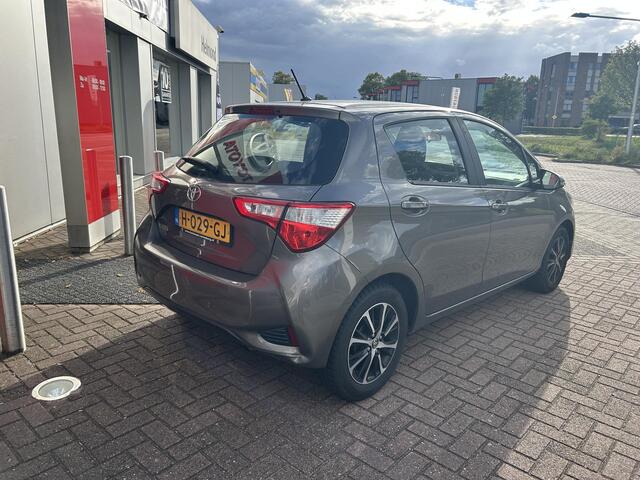 Toyota YARIS 1.0 VVT-i Connect