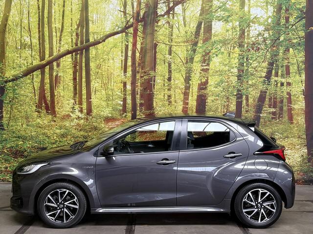Toyota YARIS 1.5 Hybrid Dynamic Automaat Camera 16 Inch Rijstrook LED Koplampen DAB Apple Carplay Cruise Control