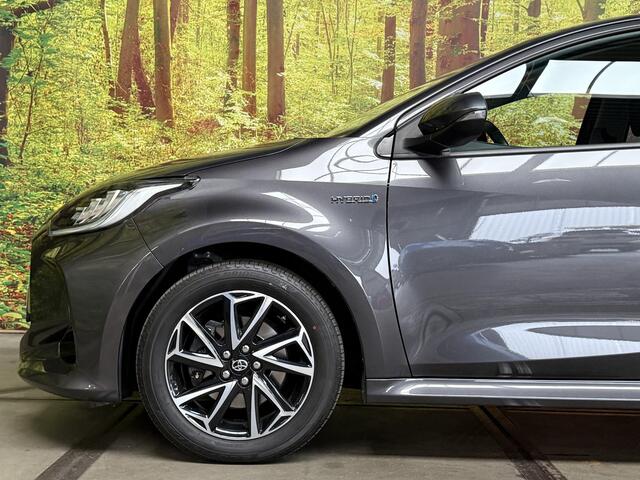 Toyota YARIS 1.5 Hybrid Dynamic Automaat Camera 16 Inch Rijstrook LED Koplampen DAB Apple Carplay Cruise Control