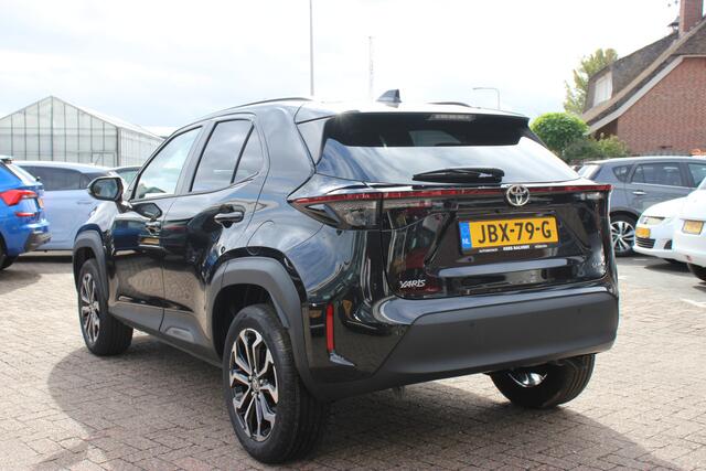 Toyota YARIS Cross 1.5 Hybrid 130 Dynamic NIEUW! | Comfort pack | Dodehoeksensor | Stuur- en Stoelverwarming |