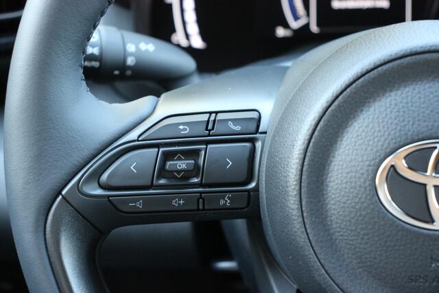 Toyota YARIS Cross 1.5 Hybrid 130 Dynamic NIEUW! | Comfort pack | Dodehoeksensor | Stuur- en Stoelverwarming |