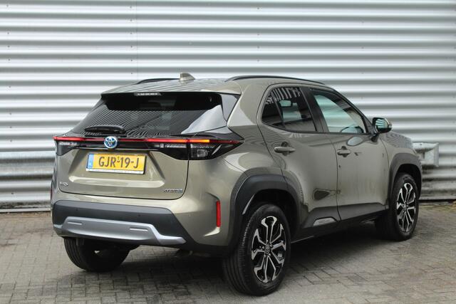 Toyota YARIS Cross 1.5 Hybrid 116pk Dynamic Automaat Clima Cruise Navi Carplay Camera Keyless 17"LMV