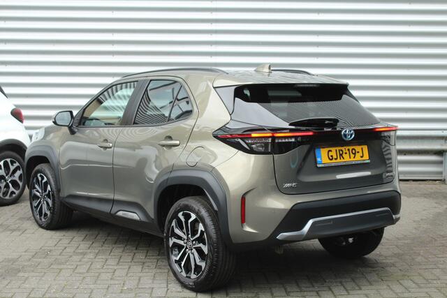Toyota YARIS Cross 1.5 Hybrid 116pk Dynamic Automaat Clima Cruise Navi Carplay Camera Keyless 17"LMV