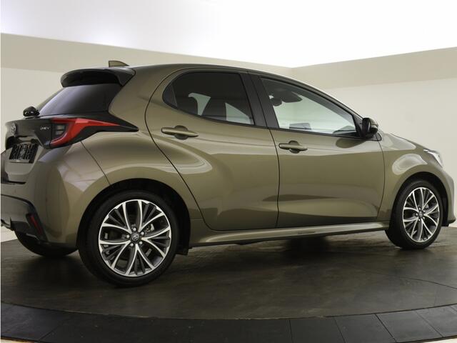 Toyota YARIS 1.5 Hybrid 130 Executive | PDC V+A | BLS | HUD | JBL
