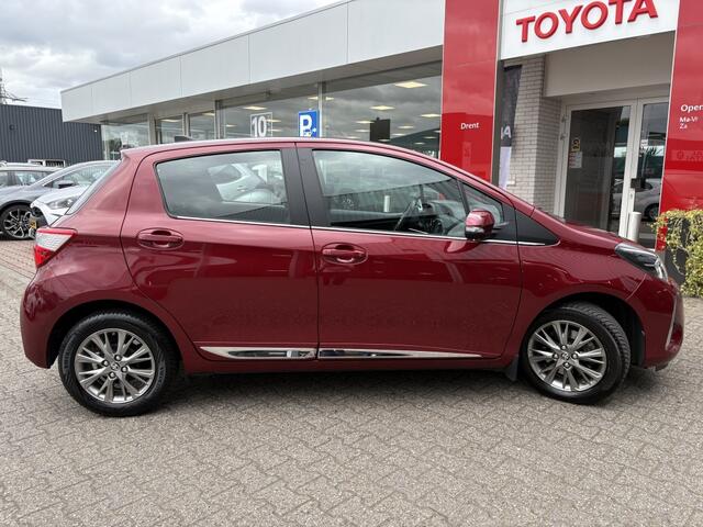 Toyota YARIS 1.5 VVT-i Executive | Trekhaak | Cruise Control | Climate contro