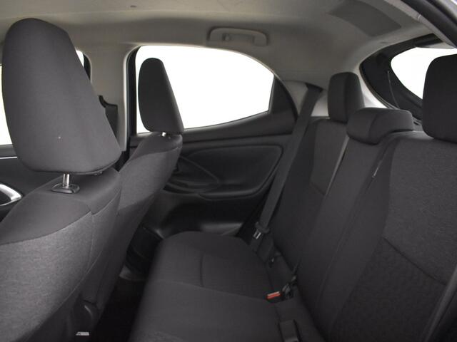 Toyota YARIS 1.5 Hybrid Edtion | Stuur en Stoelverwarming | Carplay
