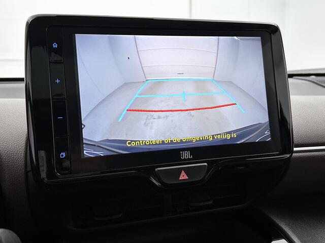 Toyota YARIS Cross 1.5 Hybrid Executive | AWD | Full map navigatie | Hill descent control | LED V+A | LM velgen |