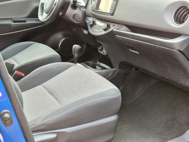 Toyota YARIS 1.5 Hybrid Trend