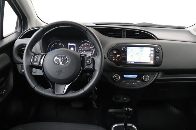 Toyota YARIS 1.5 Aut. Hybrid Active Navi Climate Camera Cruise 15'LMV