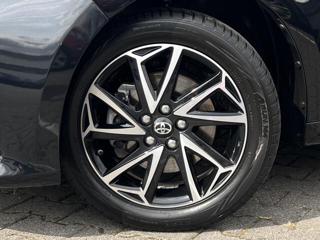 Toyota YARIS 1.5 Hybrid Dynamic | Navi | LED | Carplay | Camera