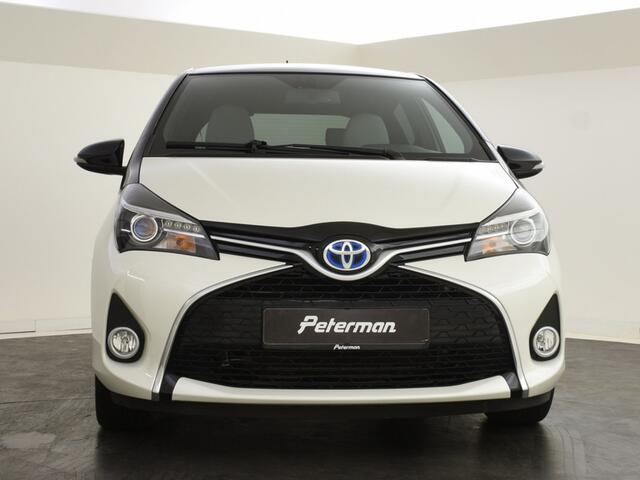 Toyota YARIS 1.5 Hybrid Bi-Tone | Led | Stoelverwarming