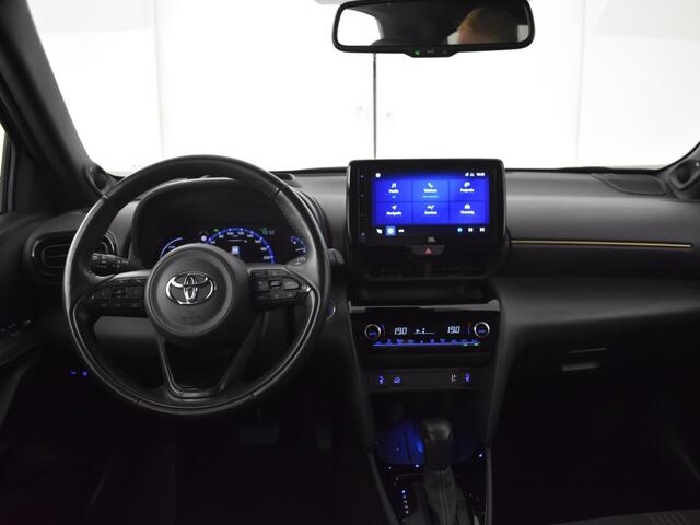Toyota YARIS 1.5 Hybrid Adventure AWD | Trekhaak | JBL