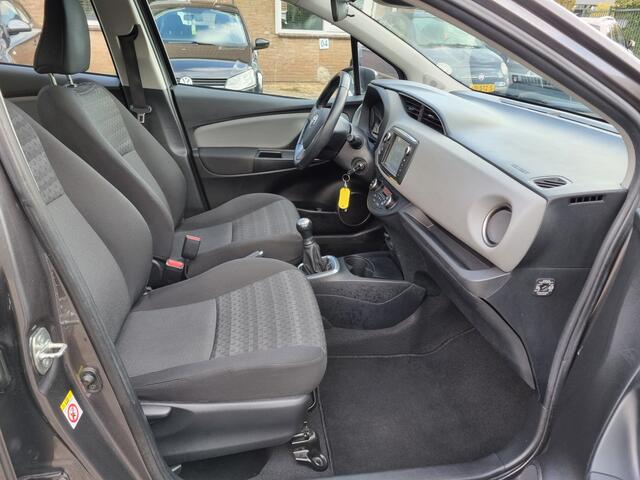 Toyota YARIS 1.0 VVT-i ?COMPLETE AUTO ?DEALER ONDERHOUD