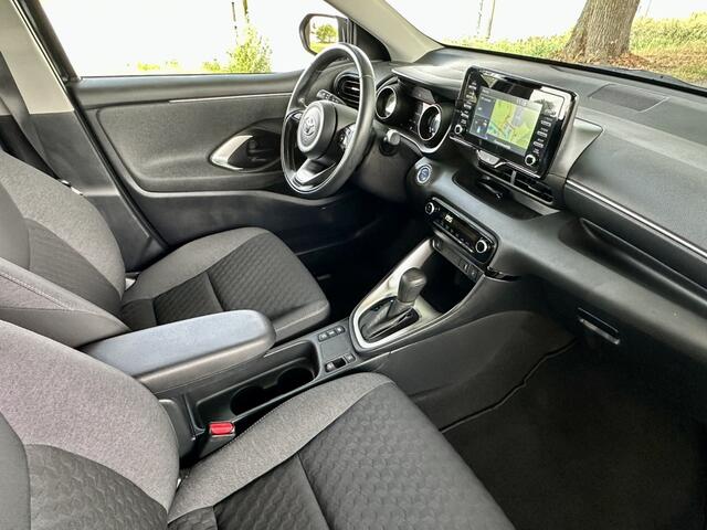 Toyota YARIS 1.5 Hybrid Executive | Automaat | Carplay | Digitaal dashboard | Stoelverwarming | ACC