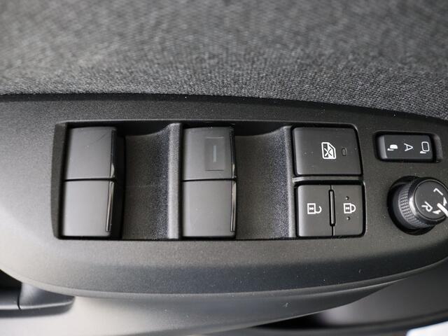 Toyota YARIS Cross 1.5 Hybrid Executive I Navigatie I Climate Control I Cruise Control Adaptief I Camera I USB I Telefoon Draadloos Laden I Stoelverwarming Voor I LOUWMAN Onderhouden I
