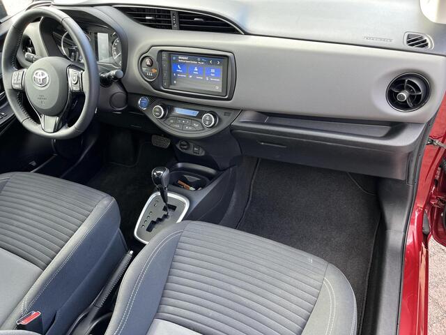 Toyota YARIS 1.5 Hybrid Dynamic | Fietsendragerbeugel | Carplay | Keyless entry | Licht metalen velgen |
