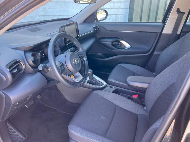 Toyota YARIS Cross 1.5 Hybrid Active | CLIMATE | CRUISE | CAMERA | APPLE / ANDROID CARPLAY