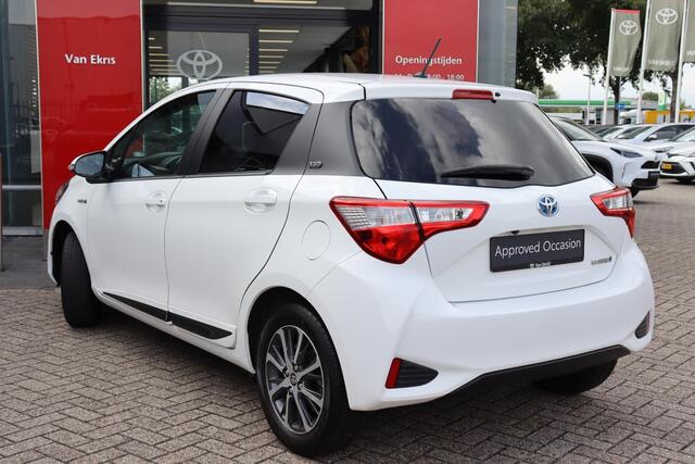Toyota YARIS 1.5 Hybrid Y20, Stoelverwarming