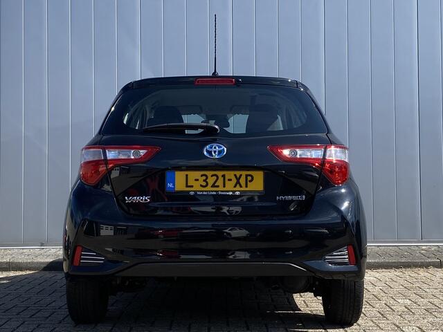 Toyota YARIS 1.5 Hybrid Design Sport Dealer Onderhouden Navi Clima Cruise Camera