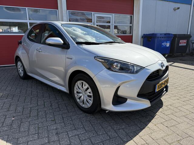 Toyota YARIS 1.5 | 93 PK | Hybrid Active | automaat | Navigatie | Climate Control