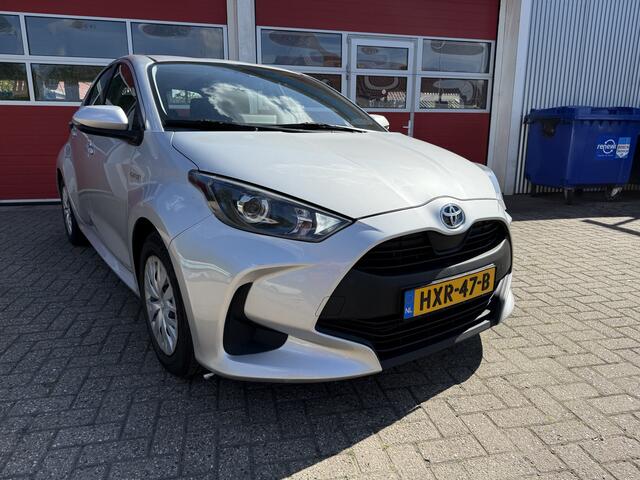 Toyota YARIS 1.5 | 93 PK | Hybrid Active | automaat | Navigatie | Climate Control