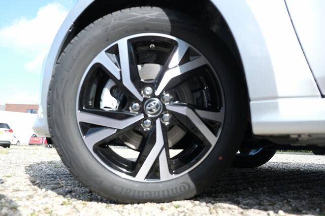 Toyota YARIS 1.5 Hybrid 115PK First Edition Automaat | Apple Carplay / Androi