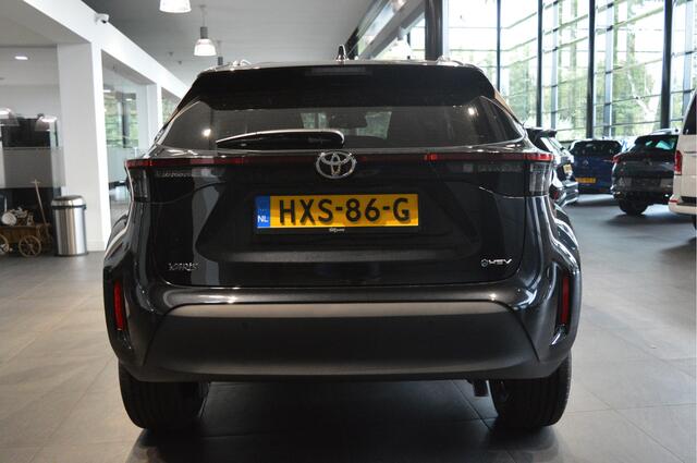 Toyota YARIS Cross 1.5 Hybrid 130 Teamplayer app connect cruise camera 17 inch !!