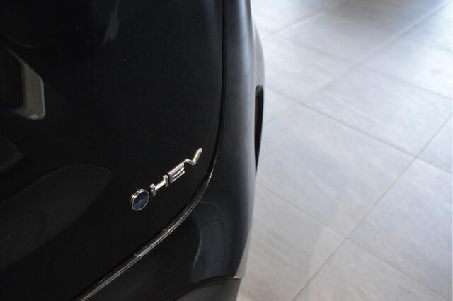 Toyota YARIS Cross 1.5 Hybrid 130 Teamplayer app connect cruise camera 17 inch !!