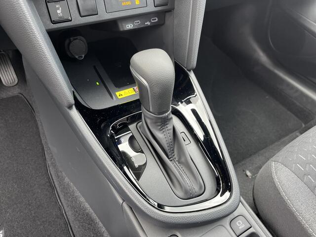 Toyota YARIS 1.5 Hybrid Dynamic 130 pk | Safety |winter pack |