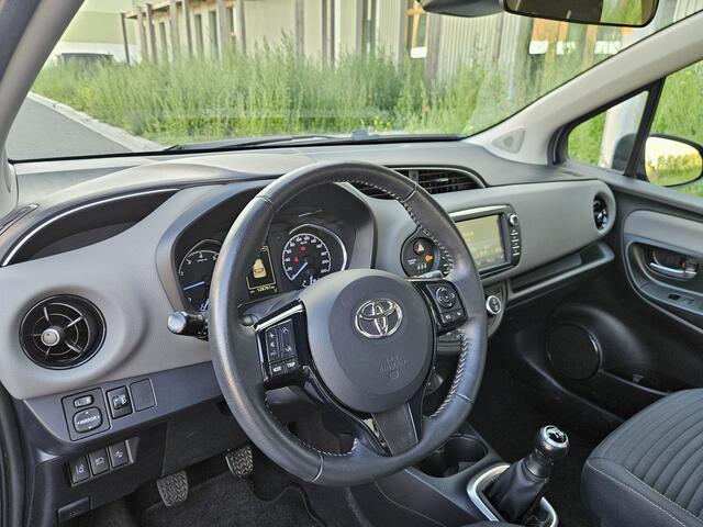 Toyota YARIS 1.0 VVT-i Aspiration ECC Camera Trekhaak NL-Auto