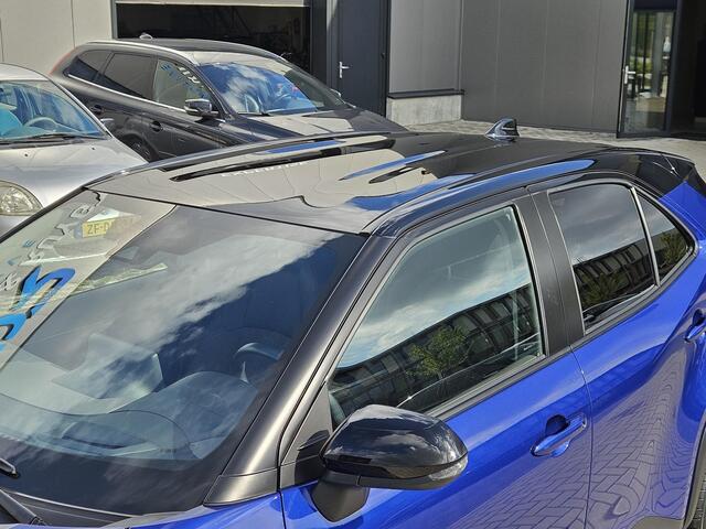 Toyota YARIS Cross 1.5 Hybrid Executive Two tone HUD Carplay 1e eig