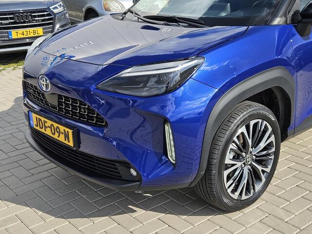 Toyota YARIS Cross 1.5 Hybrid Executive Two tone HUD Carplay 1e eig